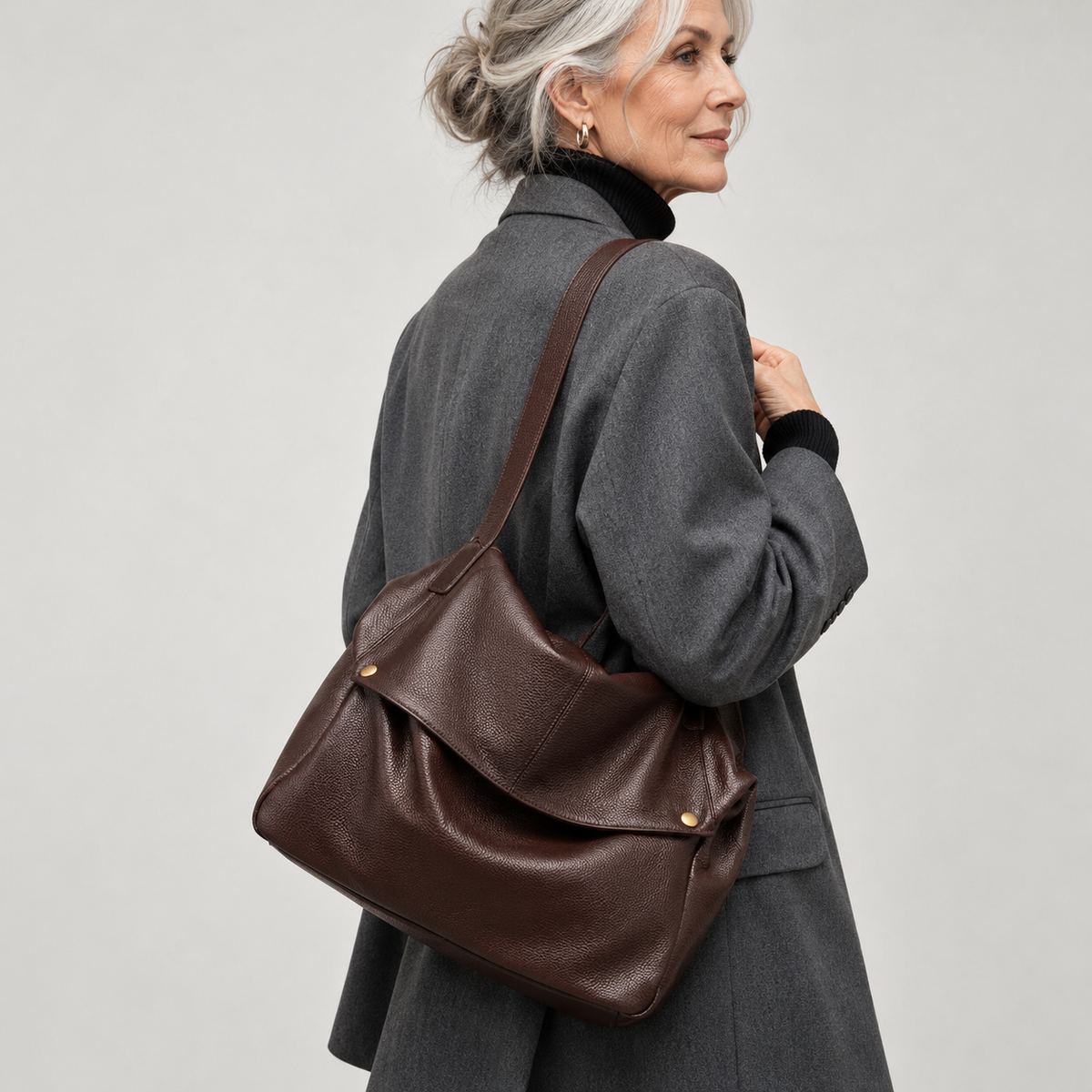 Evelyn™ | Classic Leather Shoulder Bag