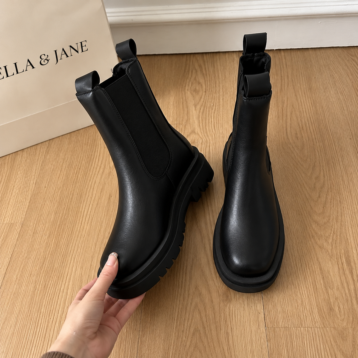 Ophelia™ | Chunky Sole Chelsea Boots