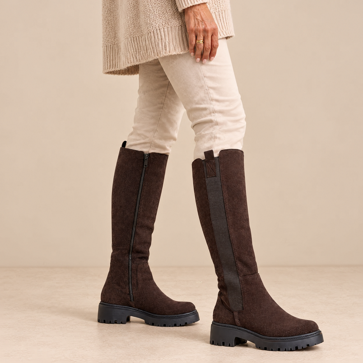 Ivy™ | Suede Comfort Boots