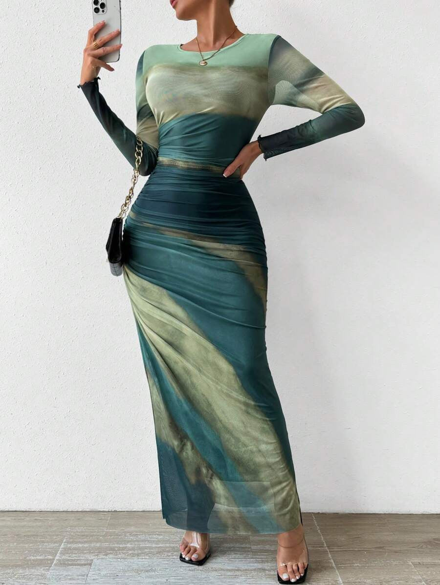 Tyronia – Printed Long Sleeve Bodycon Maxi Dress