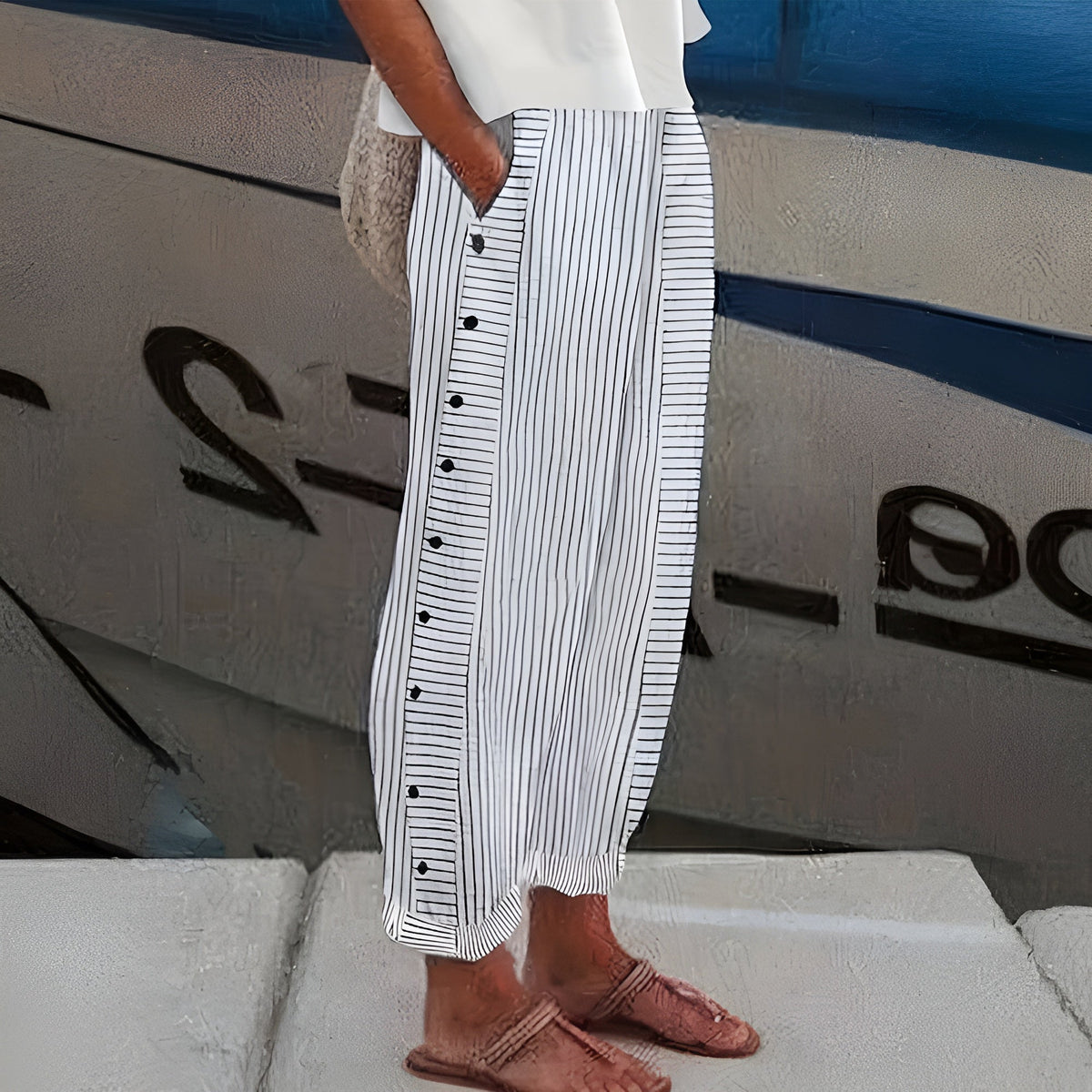 The Roselle Button Pants