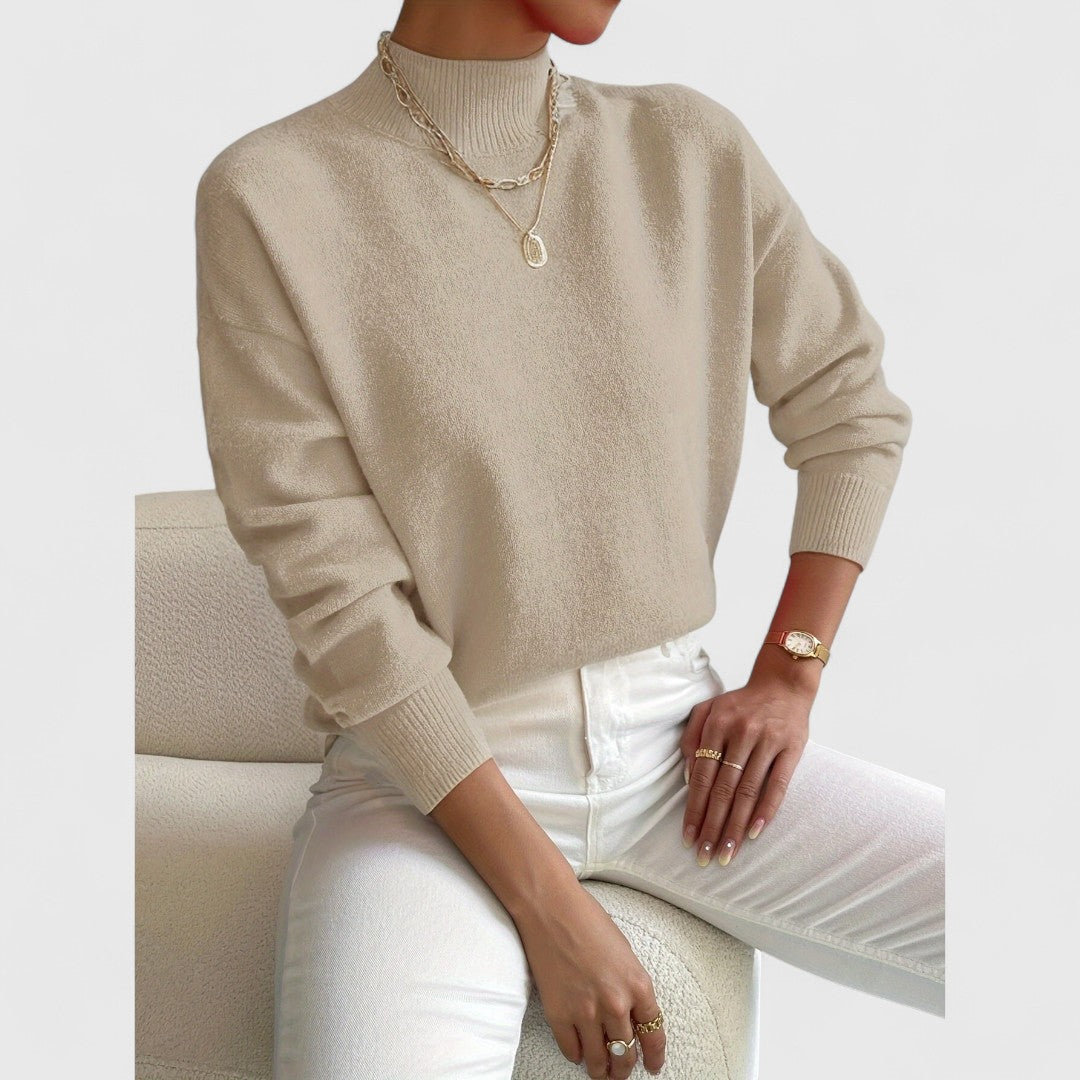 Sammie - Classic Sweater for Everyday Comfort