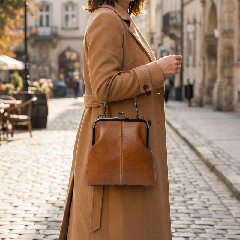 Colette™ | Kiss-Lock Crossbody Bag