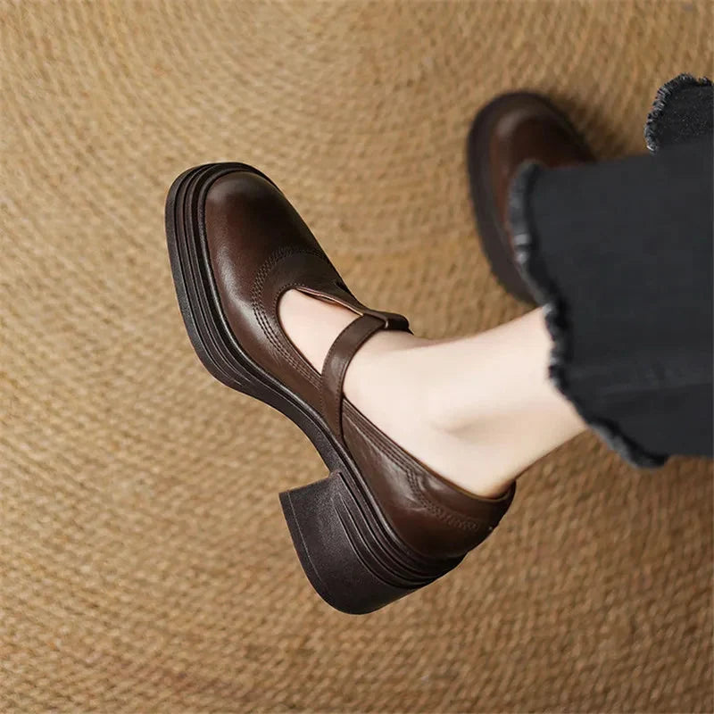 The Iliana T-Bar Heel