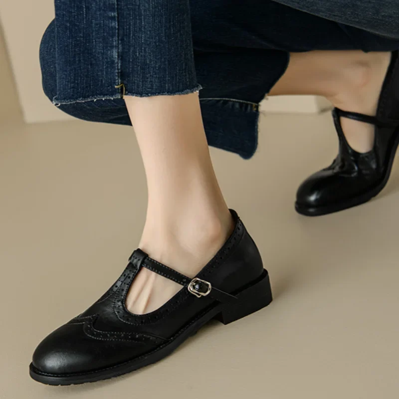 The Leda Wingtip Mary Jane
